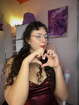 Dannaa Lovs online show from July 28, 3:21 pm