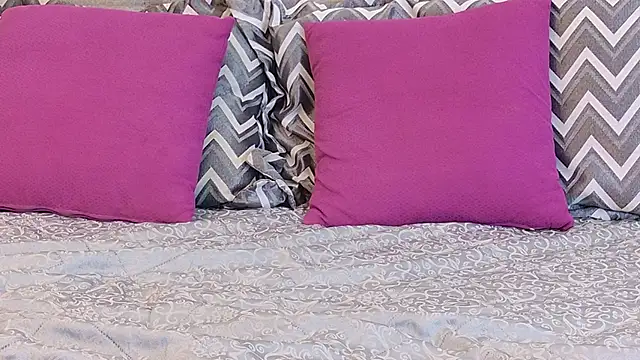 BeckySalas online show from April 16, 9:39 pm