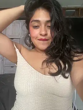 EmilyNoir1 online show from May 13, 8:03 pm