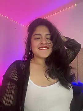 EmilyNoir1 online show from February 4, 12:46 am