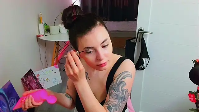 peachyness online show from July 11, 12:27 pm