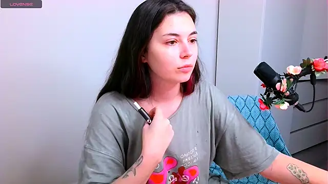 peachyness online show from November 30, 9:41 pm