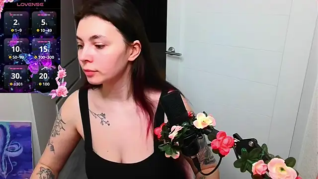 peachyness online show from March 27, 10:05 am