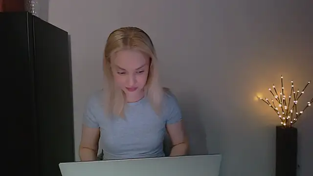 Lia noo regrets online show from May 12, 5:19 pm