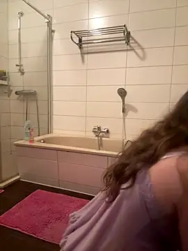 SweetTeenGirl online show from November 1, 10:47 pm