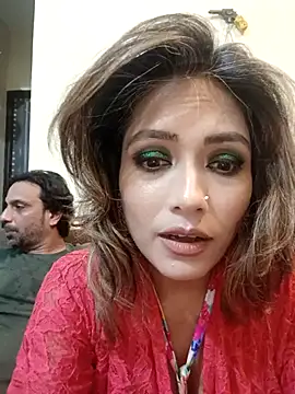 zoyarathore online show from May 15, 5:48 pm