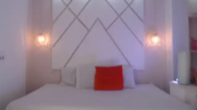 Snapshot of isabellashine chatting on September 10, 3:23 pm isabellashine online show from September 10, 3:23 pm