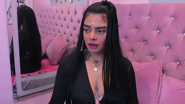 EmmaEbony  online show from September 23, 12:03 pm