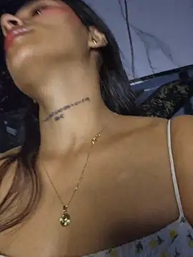 Lorena Mcfly online show from April 7, 11:45 am