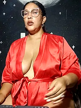 Ivy horse  online show from April 11, 4:40 am