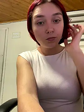 Snapshot of Karen18_boobs chatting on September 16, 1:57 am Karen18 boobs online show from September 16, 1:57 am