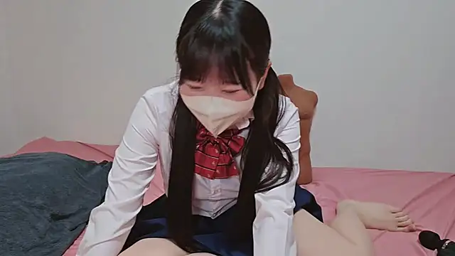 Hina-ooo online show from April 18, 1:57 pm