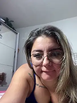 sophiemonroevip online show from October 4, 2:00 pm