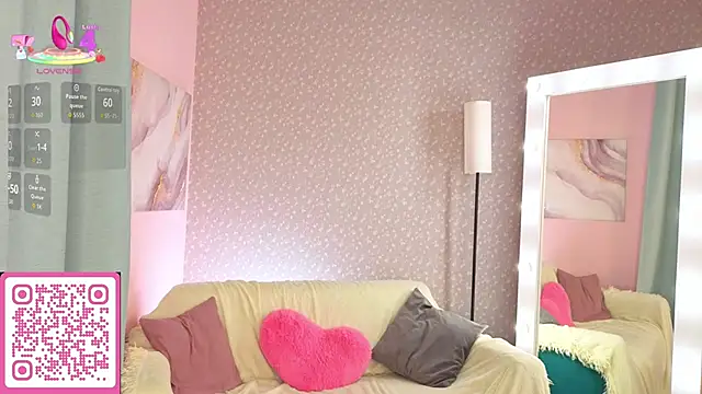 Snapshot of ShyEmma_ chatting on September 26, 1:03 am ShyEmma online show from September 26, 1:03 am