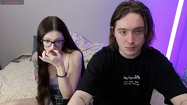 ellen and danny online show from February 23, 5:45 pm