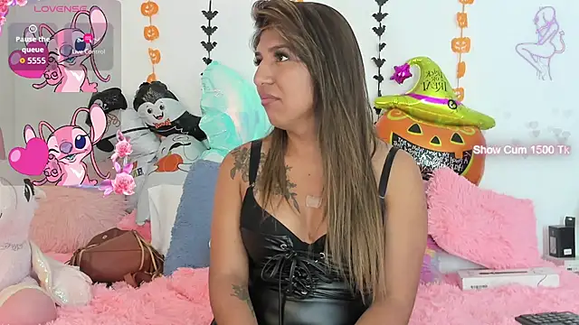 Snapshot of Ariana-Fernandez chatting on October 14, 12:52 pm Ariana-Fernandez online show from October 14, 12:52 pm