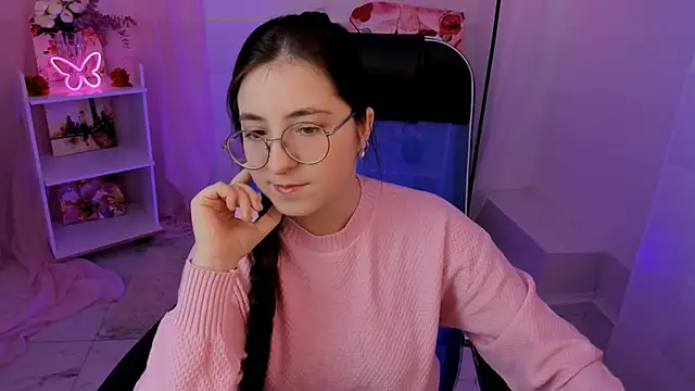 VirtuallVoyant online show from November 9, 3:46 am