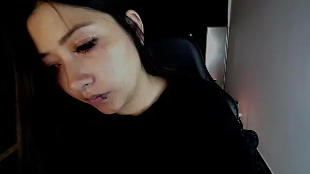 Snapshot of Mia_1120 chatting on September 19, 7:57 pm Mia 1120 online show from September 19, 7:57 pm
