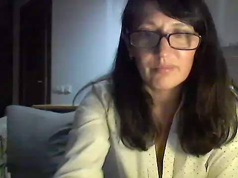 Snapshot of Elena48324 chatting on October 29, 7:38 pm Elena48324 online show from October 29, 7:38 pm