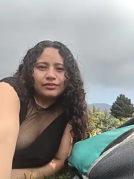 Yaya watson online show from December 15, 7:08 pm