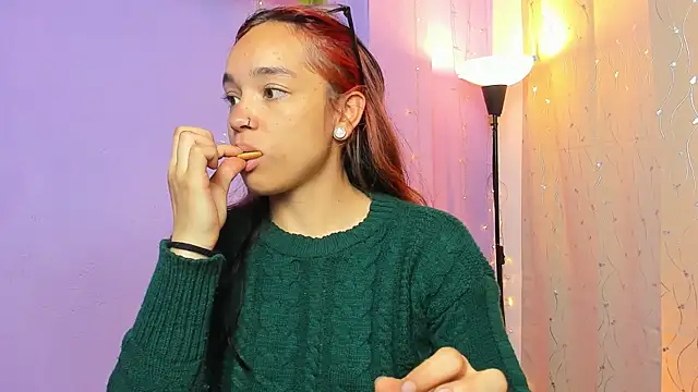 Dafne Mel online show from March 3, 2:56 pm