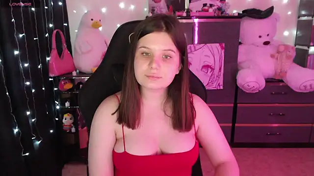 Snapshot of AmyVibess chatting on October 16, 8:33 pm AmyVibess online show from October 16, 8:33 pm