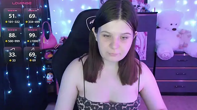Snapshot of AmyVibess chatting on September 25, 8:17 pm AmyVibess online show from September 25, 8:17 pm