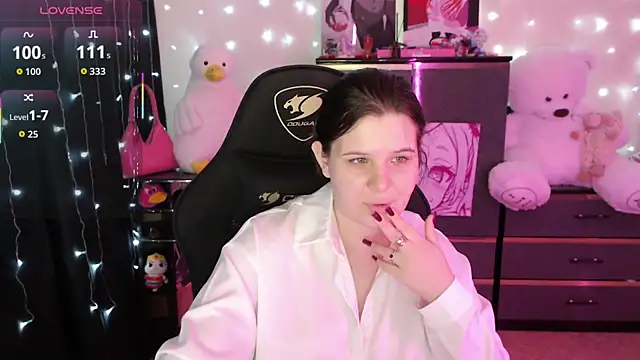Snapshot of AmyVibess chatting on October 2, 8:25 pm AmyVibess online show from October 2, 8:25 pm