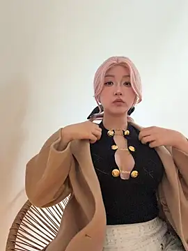 winter11 online show from October 30, 6:05 am