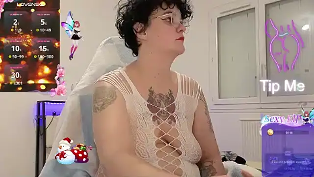 DadoTigresse online show from December 17, 1:48 pm