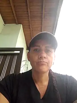 darling hott online show from November 2, 4:21 pm