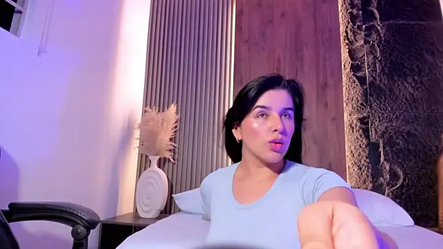 evelin lopezz online show from October 29, 2:27 am