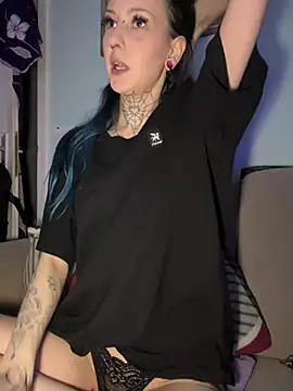 Seductively4 20 online show from February 12, 4:41 pm