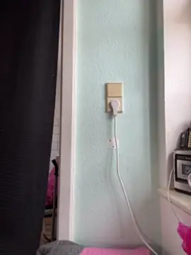 Seductively4 20 online show from June 23, 8:23 am