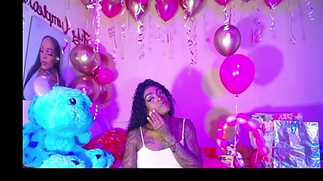 pink 7777 online show from November 8, 4:23 pm