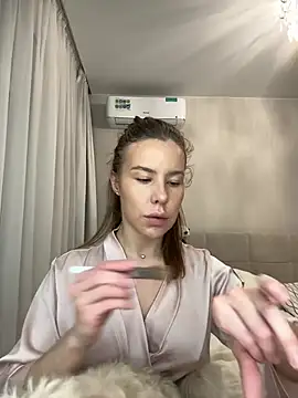 Ashley Roys online show from February 22, 3:46 pm