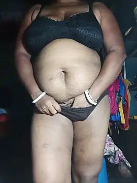 Nude-Priya2 online show from June 5, 6:58 pm