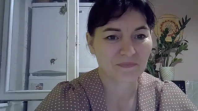 Krystal 82 online show from November 7, 4:01 pm