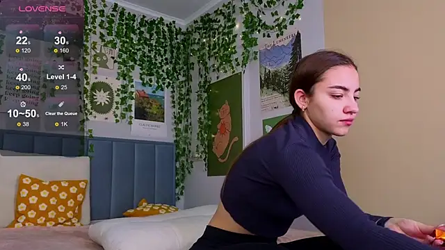 Ashley Pierce online show from October 15, 4:59 am