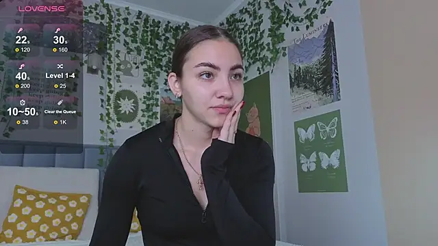 Ashley Pierce online show from September 11, 4:13 am