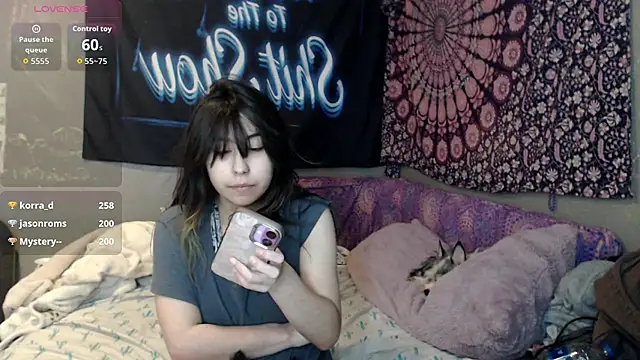 Snapshot of London_Ray chatting on September 25, 9:08 am London Ray online show from September 25, 9:08 am