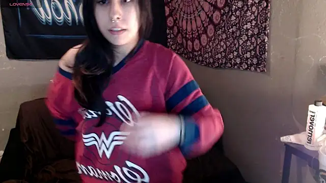 London Ray online show from April 18, 10:31 pm