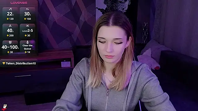 Sandy Belle online show from October 29, 10:01 pm