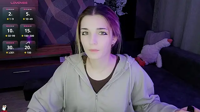 Sandy Belle online show from October 14, 3:58 pm