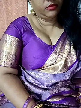 Snapshot of Swetyhoney chatting on October 12, 5:04 pm Swetyhoney online show from October 12, 5:04 pm