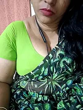 Snapshot of Swetyhoney chatting on September 26, 5:21 pm Swetyhoney online show from September 26, 5:21 pm