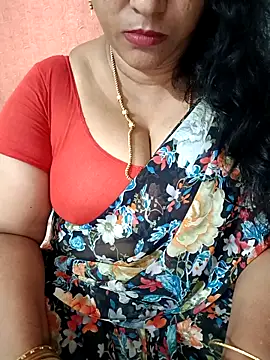 Snapshot of Swetyhoney chatting on September 23, 7:17 am Swetyhoney online show from September 23, 7:17 am