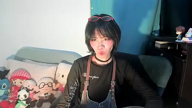 Snapshot of dolliette24 chatting on September 16, 3:03 am dolliette24 online show from September 16, 3:03 am