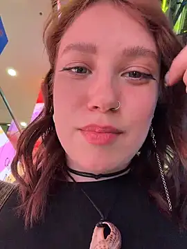 lucy-joy online show from June 7, 8:10 am
