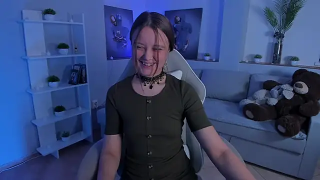 AlicePill online show from November 11, 1:56 am